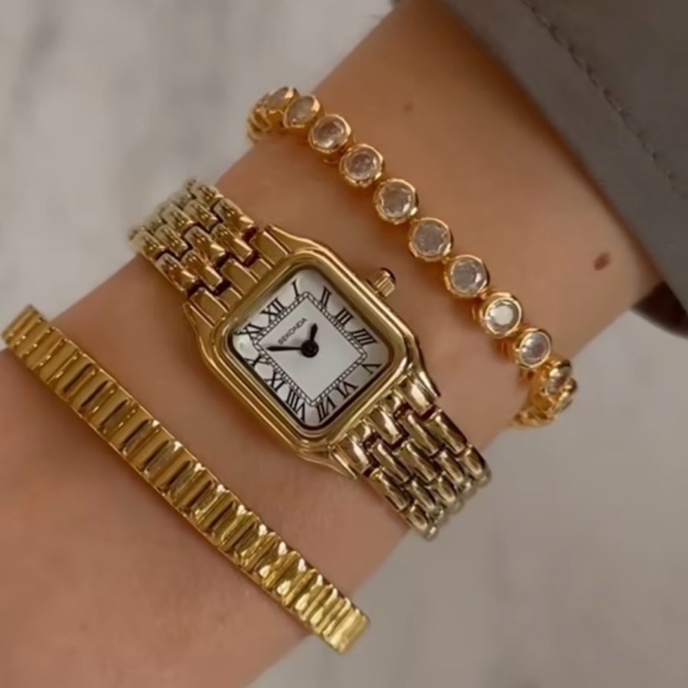Panthere Classic Gold Crystal Stainless Steel Gold Watch